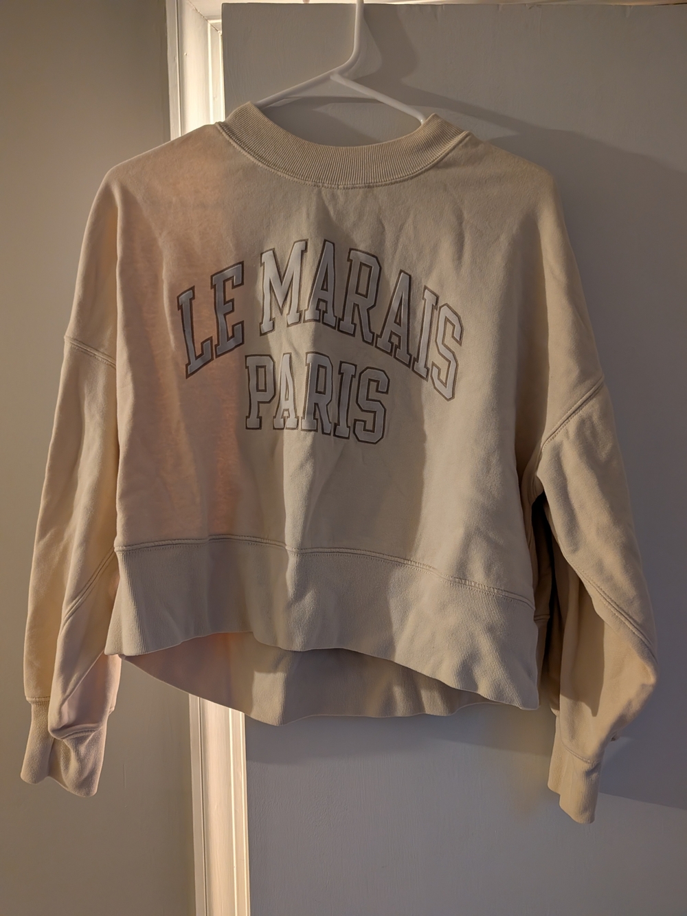 Abercrombie & Fitch Cream 'Le Marais Paris' Pullover Sweatshirt